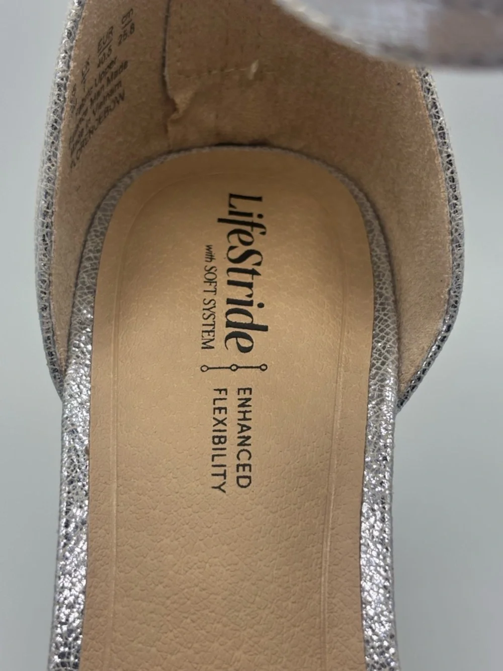 Life Stride  Women's Florence Bow Strappy Sandals Size 9.5